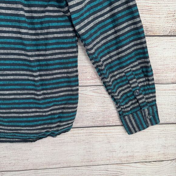 Levi's Linen Blend‎ Striped Button Down Shirt Men's Size Large Green/Blue/Black - Picture 8 of 13